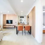 Luxury Karigo 2 Apartamento *