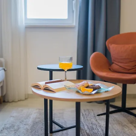 Luxury Karigo 2 * Makarska