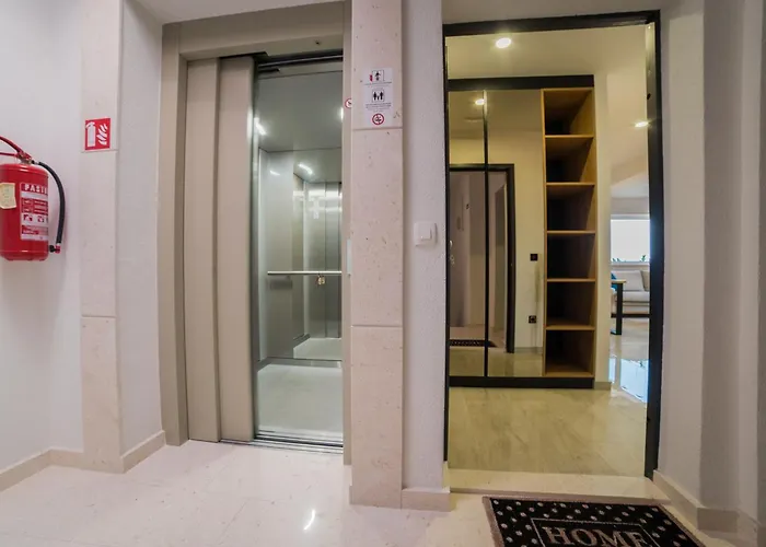 Luxury Karigo 2 דירה *