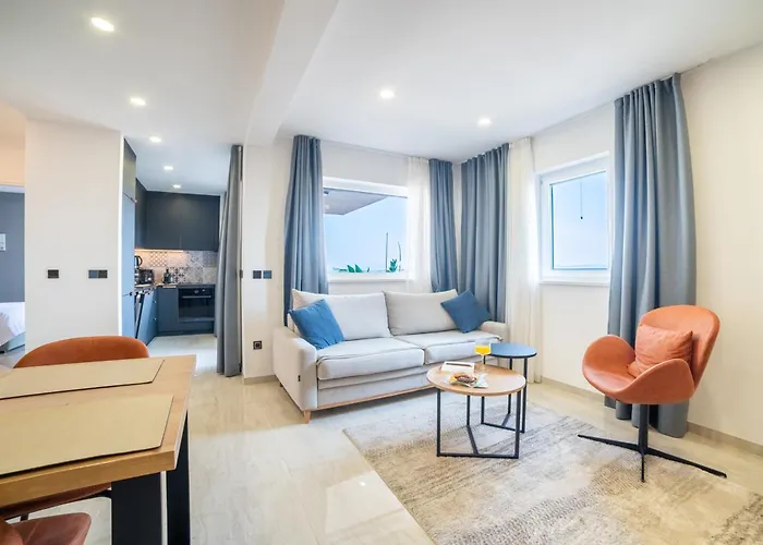 Luxury Karigo 2 דירה *