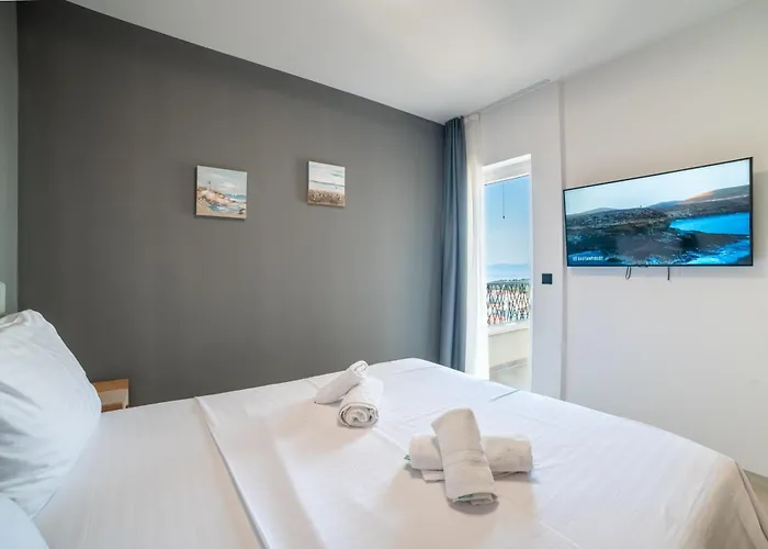 Luxury Karigo 2 * מאקרסקה