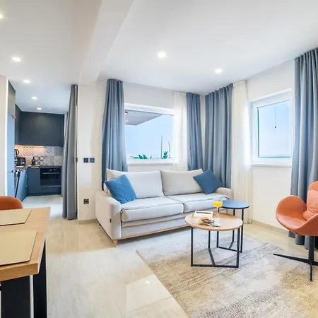 Luxury Karigo 2 Appartement *