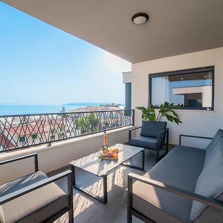 Luxury Karigo 2 Appartement *